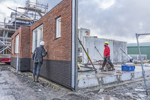 Prefab element op bouwplaats