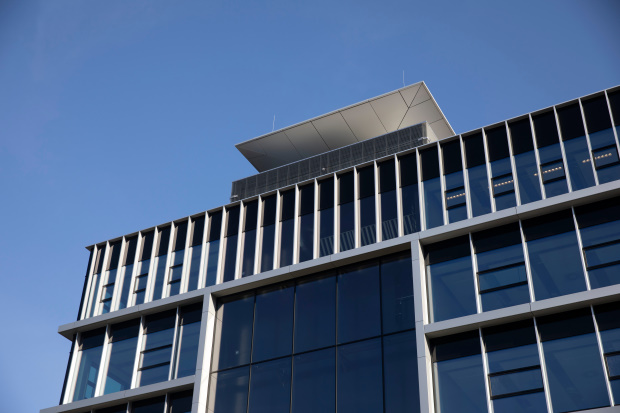 Het Langeveld Building voor de Erasmus Universiteit Rotterdam.