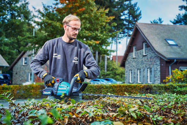 Web.BT.10.23.Bouwplaats.Makita.3 | BouwTotaal Heggenschaar op accu
