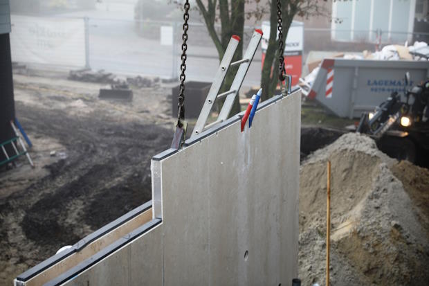Hijsen van prefab wanden