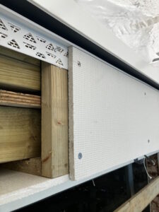 Strikotherm Premium systeem van Strikolith, met als basis een 10 cm dikke resol­plaat met zeer hoge isolatiewaarde.